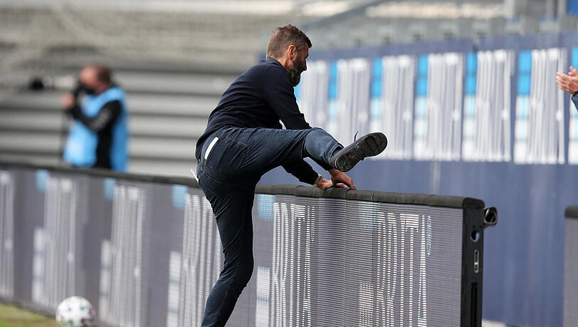 Die nächste Hürde übersprungen: Die Sechzger und Coach Michael Köllner haben sich trotz des Remis auf Rang drei festgesetzt. Die nächste Hürde übersprungen: Die Sechzger und Coach Michael Köllner haben sich trotz des Remis auf Rang drei festgesetzt.