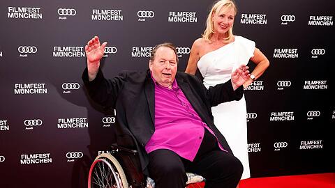 Ottfried Fischer besuchte im Juni zusammen mit seiner Frau Simone die Eröffnungsfeier des 40. Filmfests München.