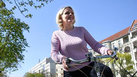 Regine Günther hat eine Debatte über eine City-Maut für Autos angeregt.