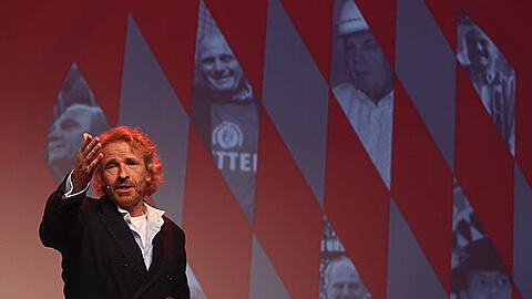 Gottschalk präsentierte einen Mann mit vielen Gesichtern.