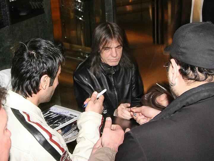 Malcolm Young wird nicht zu AC/DC zurückkehren