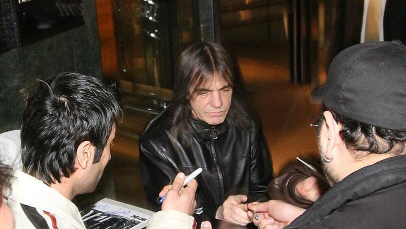 Malcolm Young wird nicht zu AC/DC zurückkehren Malcolm Young wird nicht zu AC/DC zurückkehren