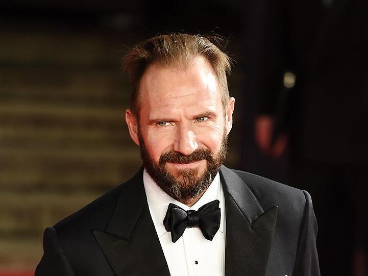 Der britische Schauspieler Ralph Fiennes war einmal als Bond-Darsteller im Gespräch, ist es aber nie geworden.