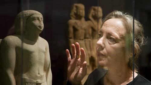 Was ist der Tod, was das Leben? Ruth Geiersberger im Ägyptischen Museum. Was ist der Tod, was das Leben? Ruth Geiersberger im Ägyptischen Museum.