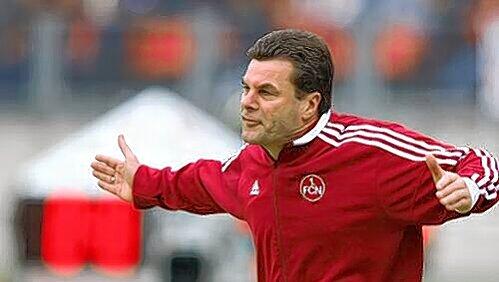 Hofft am Samstag auf müde Bremer und sehr aufgeweckte Nürnberger: Club-Trainer Dieter Hecking. Hofft am Samstag auf müde Bremer und sehr aufgeweckte Nürnberger: Club-Trainer Dieter Hecking.