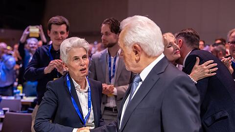 Wolfgang Kubicki siegt in Kampfabstimmung um den FDP-Vorsitz gegen Marie-Agnes Strack-Zimmermann.