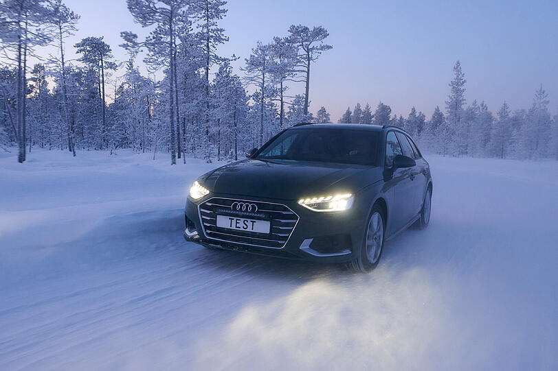 Die Reifen werden vom ADAC bei Schnee getestet, aber genauso auf trockener Fahrbahn. Denn auch das kommt im Winter in Deutschland häufig vor. Die Reifen werden vom ADAC bei Schnee getestet, aber genauso auf trockener Fahrbahn. Denn auch das kommt im Winter in Deutschland häufig vor.