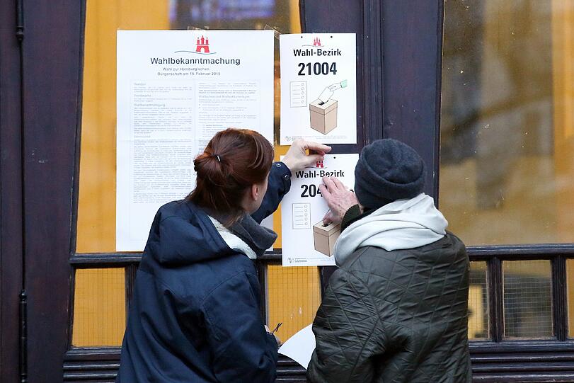 Bilder von der Wahl in Hamburg