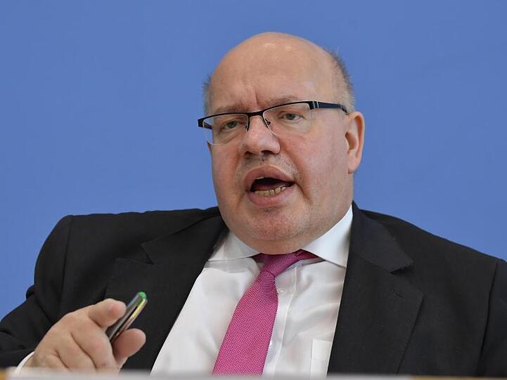 Peter Altmaier verteidigt die staatlichen Milliardenhilfen.