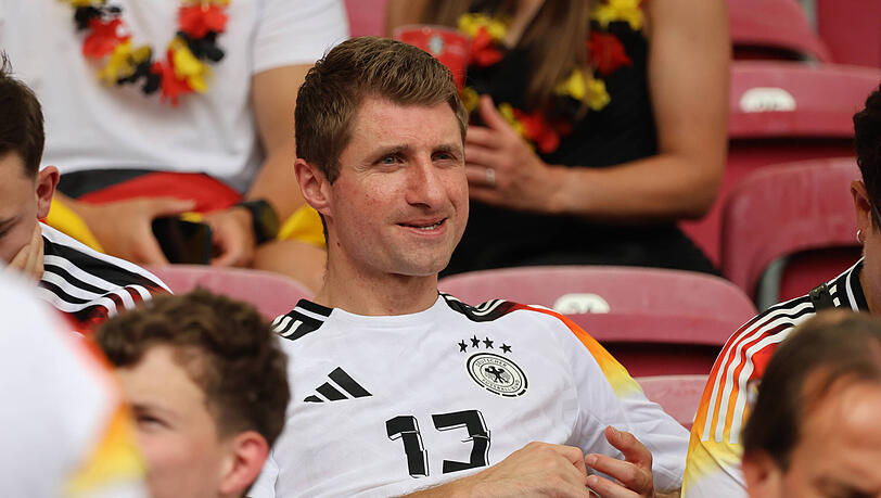 Simon Müller – der Bruder von Thomas Müller – während eines EM-Spiels im Jahr 2024. Simon Müller – der Bruder von Thomas Müller – während eines EM-Spiels im Jahr 2024.