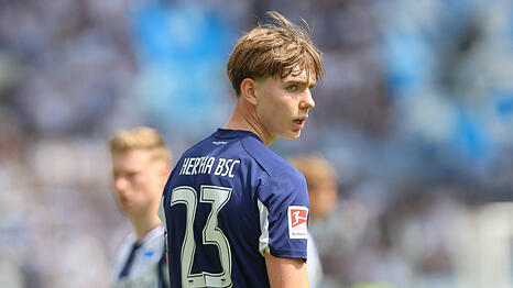 Kennet Eichhorn von Hertha BSC gilt als eines der gr&ouml;&szlig;ten Mittelfeld-Talente Europas und steht auch beim FC Bayern auf dem Zettel.
