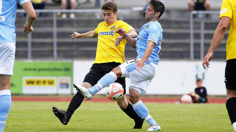 Kam als vertragsloser Spieler zum TSV 1860: Michael Görlitz (re.).