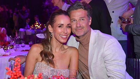 Annemarie und Wayne Carpendale feiern mit der ganzen Familie Weihnachten.