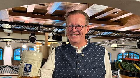 F&uuml;r Martin Leibhard, Vorsitzender des Vereins M&uuml;nchener Brauereien, w&auml;re ein extra alkoholfreies Wiesnbier ein "logischer Widerspruch". (Produktion)