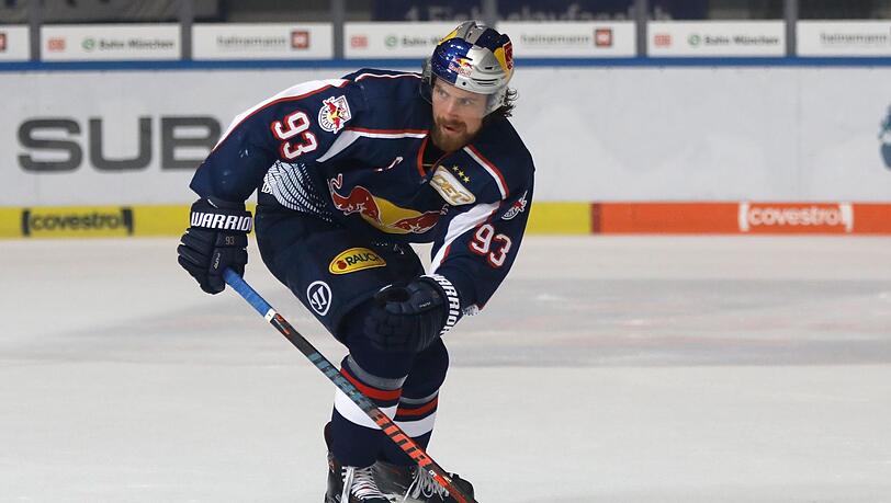 Stürmerstar des EHC: Maximilian Kastner. Stürmerstar des EHC: Maximilian Kastner.