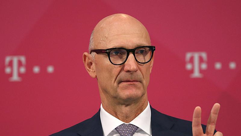Die Ausbauvorgaben sind nach Ansicht von Telekom-Chef Höttges teilweise nicht machbar. Die Ausbauvorgaben sind nach Ansicht von Telekom-Chef Höttges teilweise nicht machbar.