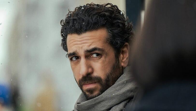 Elyas M'Barek verk&ouml;rpert in "Smillas Gesp&uuml;r f&uuml;r Schnee" die Figur Rahid.