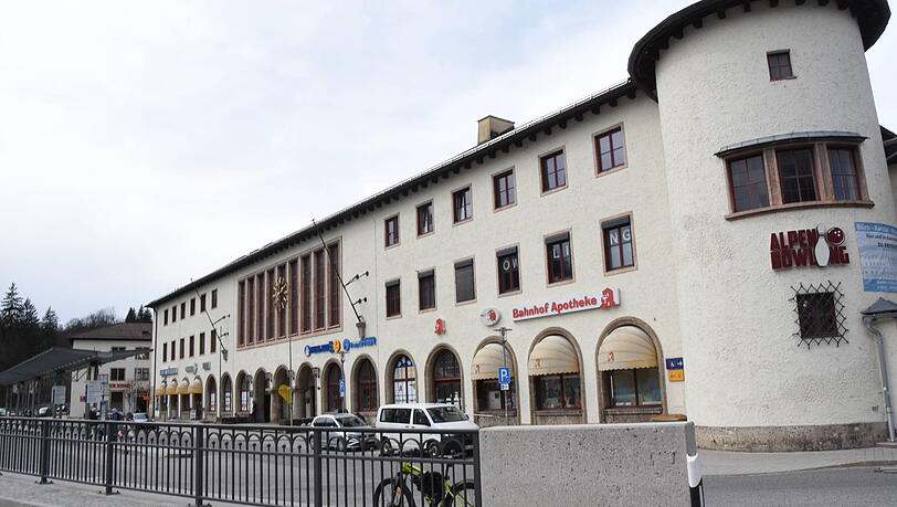 Der Bahnhof Berchtesgaden im Jahr 2024. Der Bahnhof Berchtesgaden im Jahr 2024.