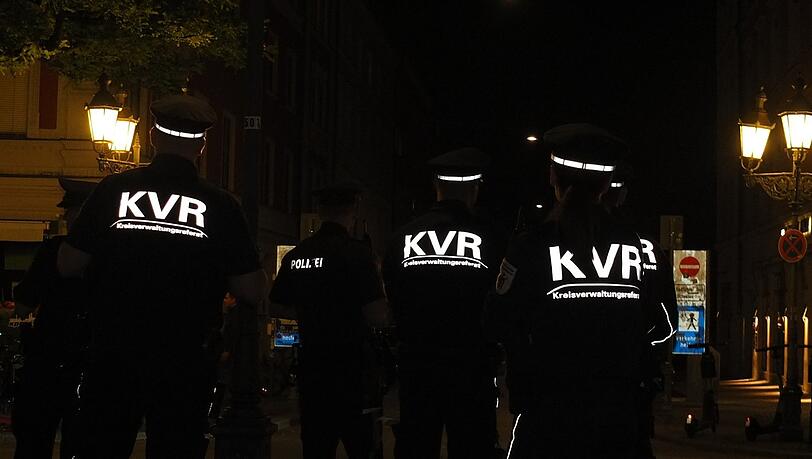 Das KVR ist mit etlichen Mitarbeitern vor Ort.