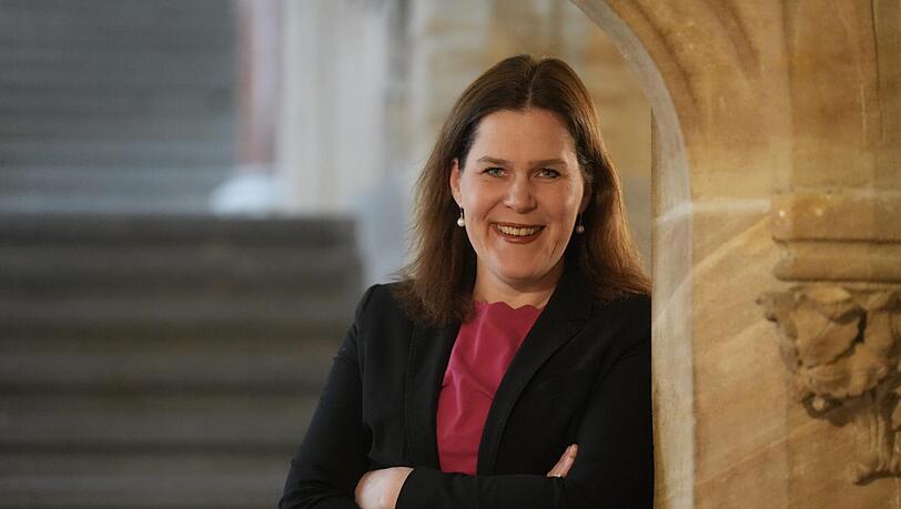 Verena Dietl von der SPD ist als Dritte B&uuml;rgermeisterin im Rathaus unter anderem f&uuml;r Soziales und Sport zust&auml;ndig. Sie will auch Frauen f&ouml;rdern.