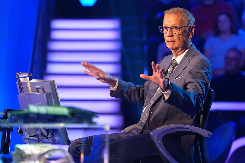 Günther Jauchs Warungen verhallen ungehört. Günther Jauchs Warungen verhallen ungehört.