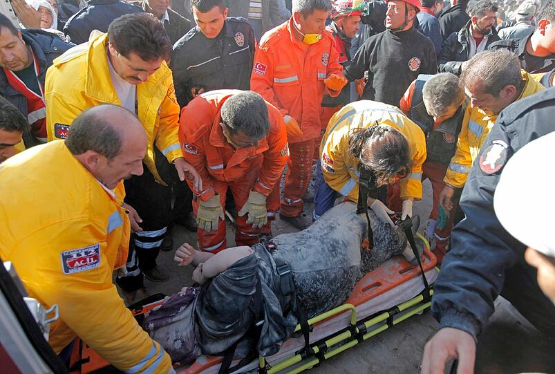 Die Bilder vom schrecklichen Erdbeben in der Türkei