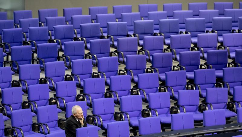 Wolfgang Schäuble Ende Januar während einer aktuellen Stunde zur Wahlrechtsreform im Deutschen Bundestag. Wolfgang Schäuble Ende Januar während einer aktuellen Stunde zur Wahlrechtsreform im Deutschen Bundestag.