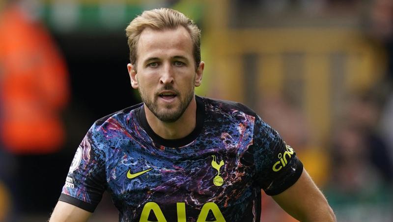 England-Kapitän Harry Kane bleibt bei Tottenham Hotspur.