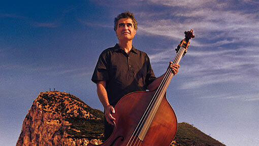 Der Kontrabassist Renaud Garcia-Fons. Der Kontrabassist Renaud Garcia-Fons.