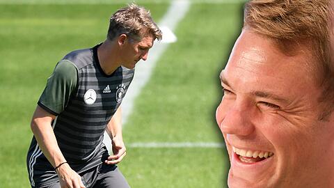 Manuel Neuer (r.) würde sich über ein Startelf-Einsatz von Bastian Schweinsteiger freuen.