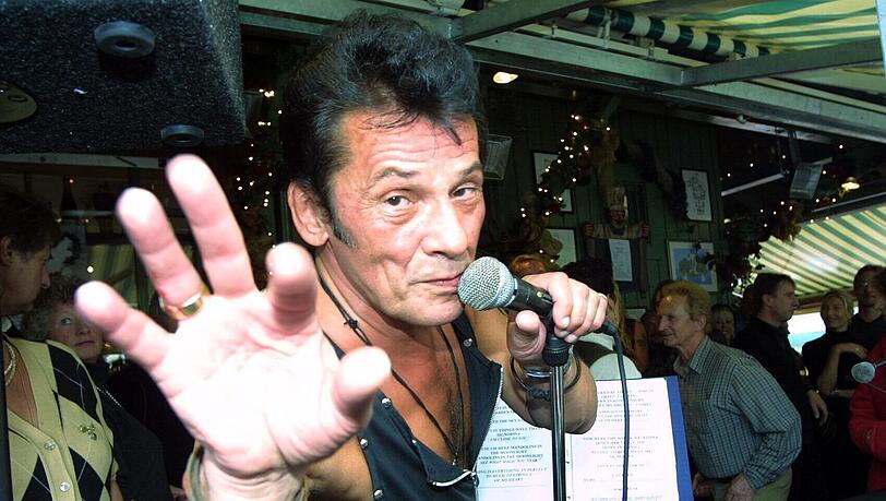 Der "Elvis von Schwabing" Richard Rigan.