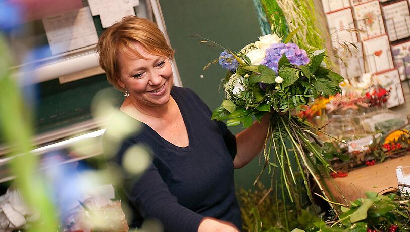 Der Floristenbranche fehlt es an Nachwuchs. Immer weniger Schulabgänger entscheiden sich für diese Ausbildung. Der Floristenbranche fehlt es an Nachwuchs. Immer weniger Schulabgänger entscheiden sich für diese Ausbildung.