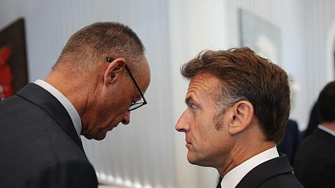 Mehrfach wurde die Entscheidung verschoben, jetzt haben Merz und Macron die Rei&szlig;leine gezogen.