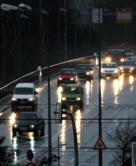 ...heftigen Sturm und Regen.