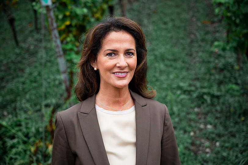 Michaela Kaniber (CSU), Bayerische Staatsministerin für Ernährung, Landwirtschaft, Forsten und Tourismus. Michaela Kaniber (CSU), Bayerische Staatsministerin für Ernährung, Landwirtschaft, Forsten und Tourismus.