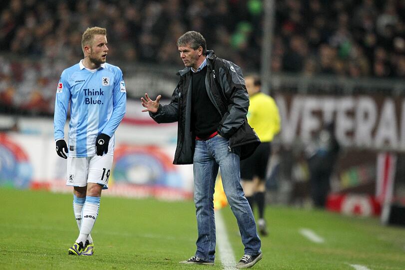 Daniel Adlung (l.) und Trainer Friedhelm Funkel.
