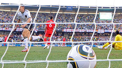 Miroslav Klose trifft gegen Ghana zum 2:2-Unentschieden. Netzt der DFB-Oldie gegen die USA wieder ein?