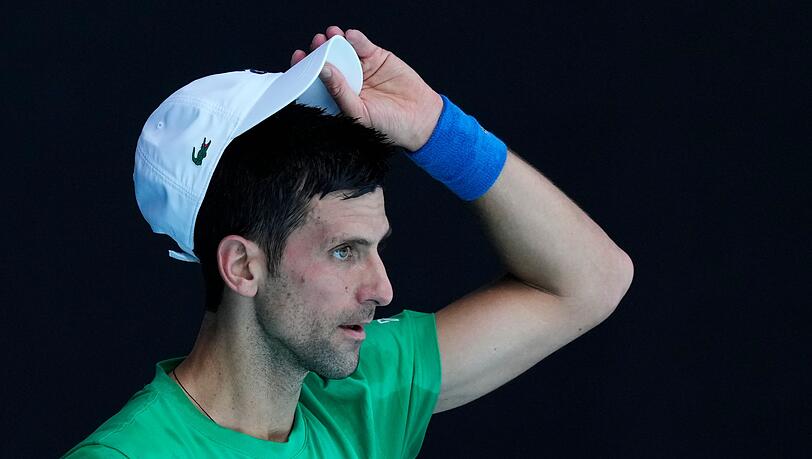 Der Fall Djokovic nimmt kein Ende: Am Sonntag soll der serbische Tennisprofi angehört werden.