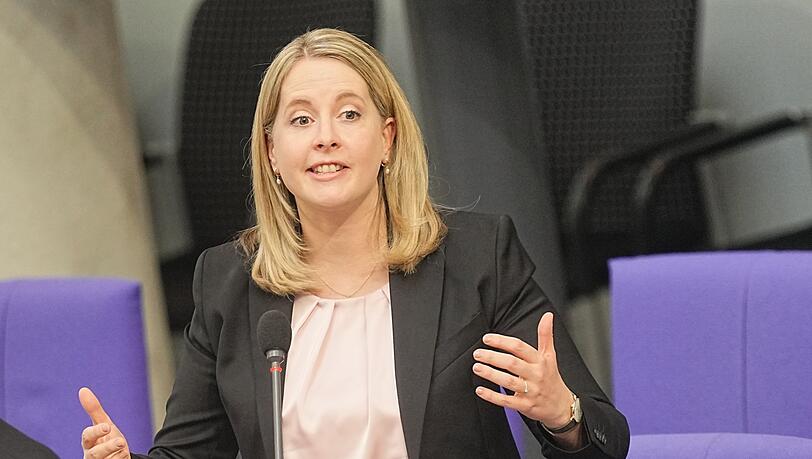 Bundesbauministerin Verena Hubertz will die Baukosten dr&uuml;cken und mehr Wohnraum schaffen