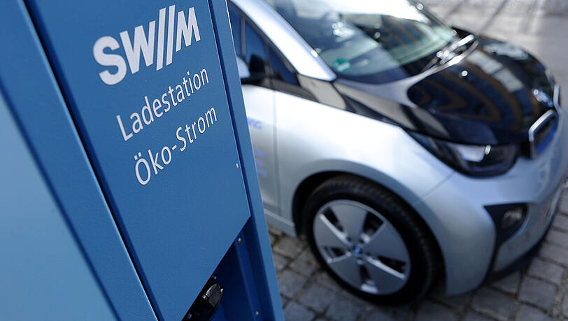Derzeit gibt es in der Stadt 350 Ladesäulen, heuer sind 200 weitere geplant.