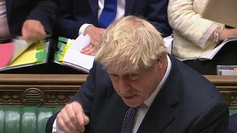 Boris Johnson hat eine wichtige Abstimmung zum Brexit-Zeitplan verloren.