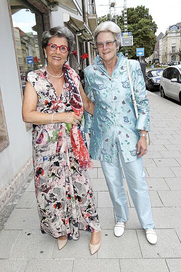 Beate Tewaag und Monika Seufert