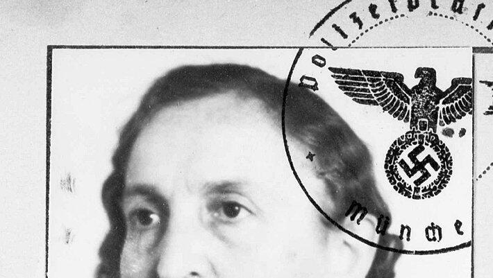 Flora Wilmersdörfer. Flora Wilmersdörfer.