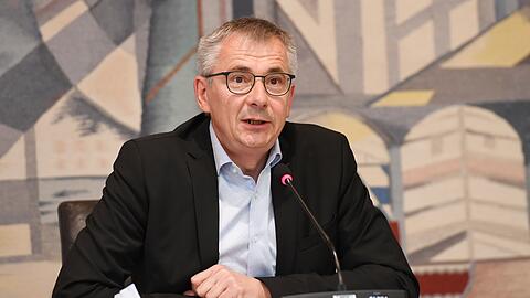 CSU-Landrat Werner Bumeder bleibt im Amt. (Archivbild)