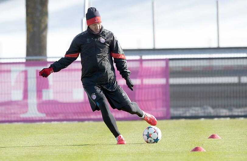 Vor dem Trip nach Donezk: Der FC Bayern beim Abschlusstraining.