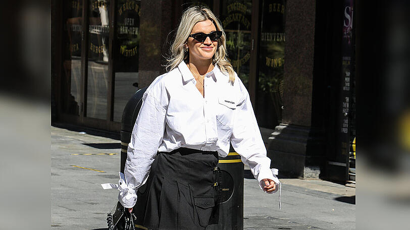 Sängerin Ashley Roberts weiß den Sommertrend gekonnt in Szene zu setzen.