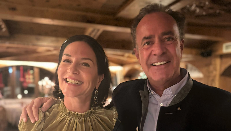 Marisa Burger ließ es sich im "Jagdhof" gut gehen. Hotelchef Armin Pfurtscheller freute sich über den prominenten Besuch.