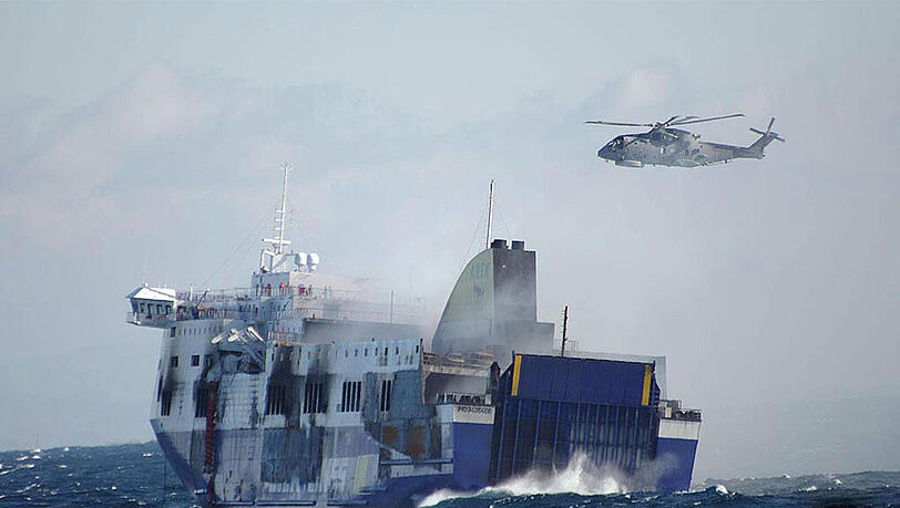 Mittlerweile gibt es Unklarheiten, was die Personenanzahl an Bord angeht. Waren blinde Passagiere auf der "Norman Atlantic"? Mittlerweile gibt es Unklarheiten, was die Personenanzahl an Bord angeht. Waren blinde Passagiere auf der "Norman Atlantic"?