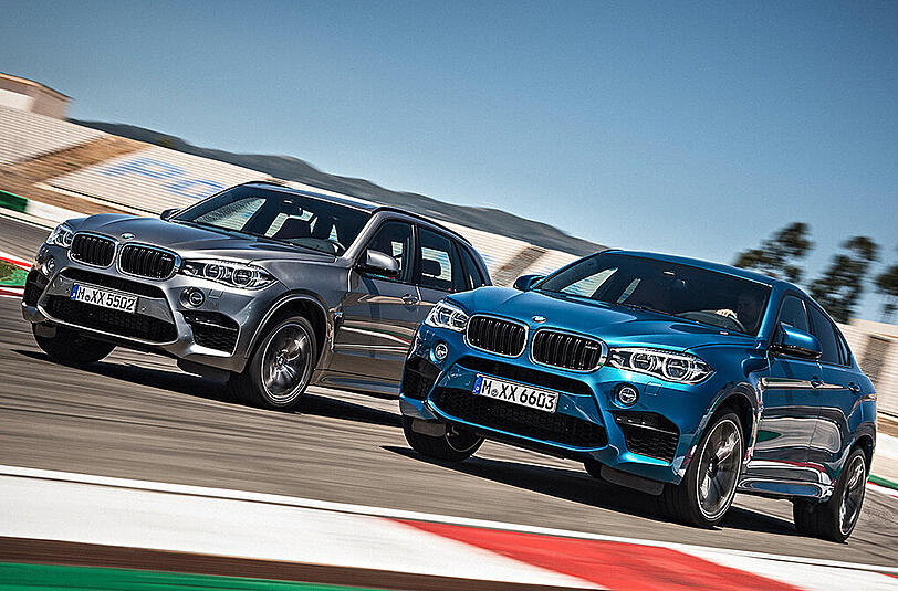 Die BMW-Modelle X5 M (l) und X6 M (r) werden von einem V8-Motor mit 475 PS angetrieben.