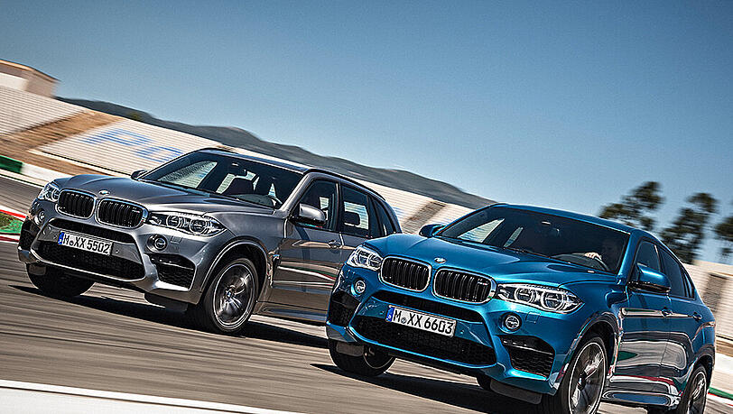 Die BMW-Modelle X5 M (l) und X6 M (r) werden von einem V8-Motor mit 475 PS angetrieben. Die BMW-Modelle X5 M (l) und X6 M (r) werden von einem V8-Motor mit 475 PS angetrieben.